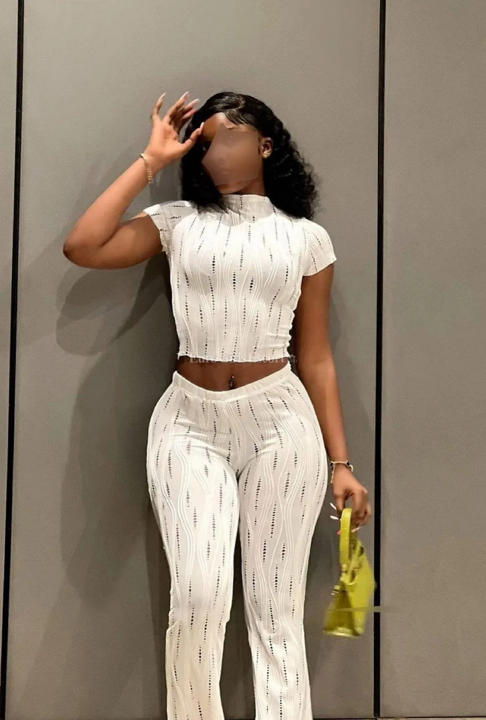 Nia escort Cardiff